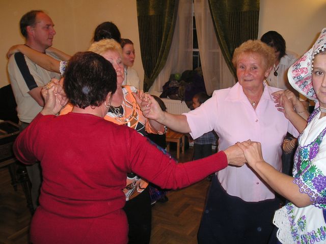 Szüreti.2008.október 18. plébánia 015.jpg