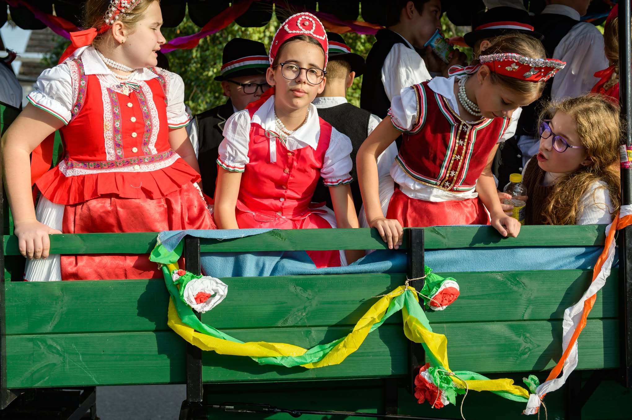 817382097641574