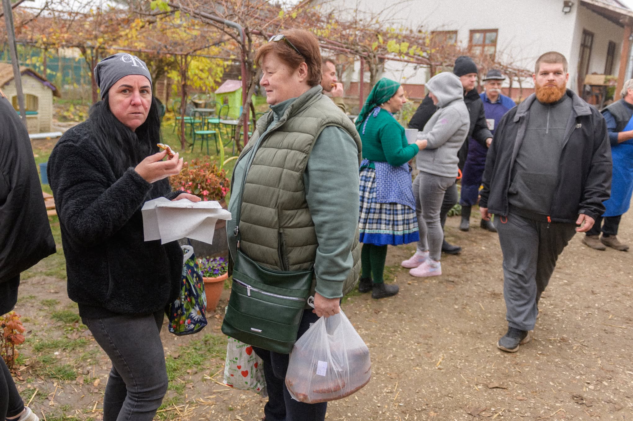 859302416782875